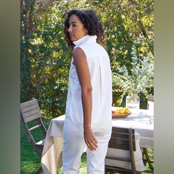 Japna Sleeveless Button-Up Shirt 2 Ways to wear Top - Picture 6 of 16